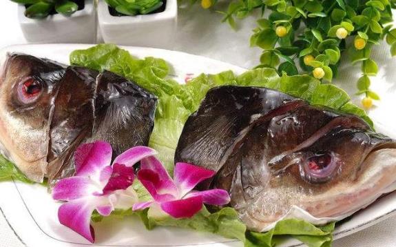 吃魚的三大禁忌 魚汞含量最高部位排名:魚頭>魚皮>魚肉>魚子