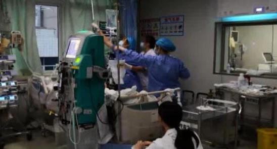 廣州一女子吃烤雞翅昏迷入院是怎么回事?哪些飲食壞習慣危害身體健康?