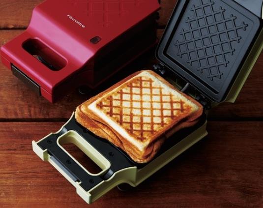 三明治機粘鍋了怎么洗干凈?三明治機能壓饅頭嗎?