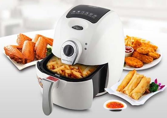 3升的空氣炸鍋能放下一整只雞嗎?三升空氣炸鍋買多少寸的蛋糕模具?