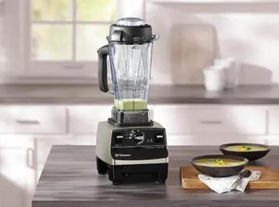 破壁機為什么不能超過1000ml?一家四口買多大的破壁機?