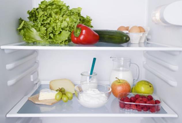 冰箱裝的東西越多越省電嗎?冰箱存放食物的正確方法
