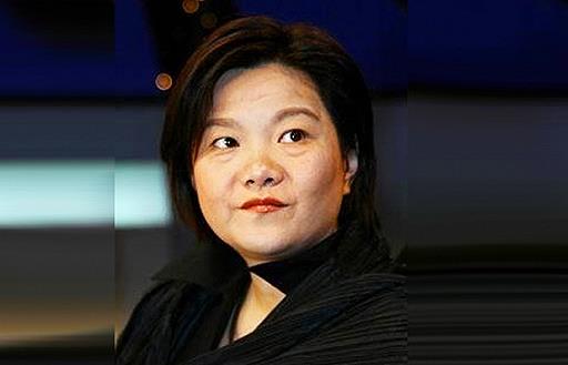 老牌“抹布女”:洪晃