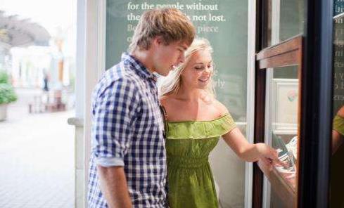 做作女是什么意思?女生最讓人厭惡的做作表現 男生眼中做作的女生