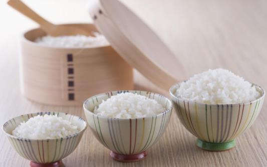 生米煮成熟飯是什么意思?男朋友想生米煮成熟飯 生米煮成爆米花都不管用