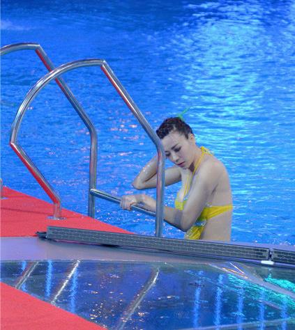 “夾緊”是什么意思?周韋彤“夾緊”一詞是怎么來的