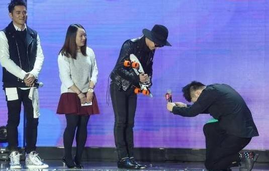 腦殘粉是什么意思?怎樣才能稱得上是合格的腦殘粉 腦殘粉特點