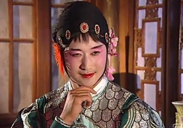 女裝大佬是什么意思什么梗?高質(zhì)量的男扮女裝稱之為“女裝大佬”