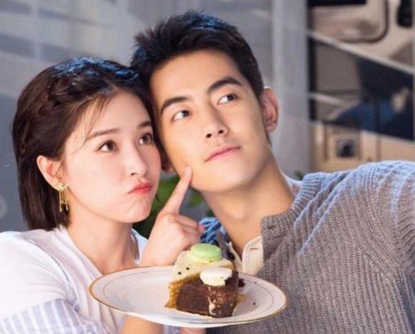 闞清子與男模紀凌塵同游巴黎被拍