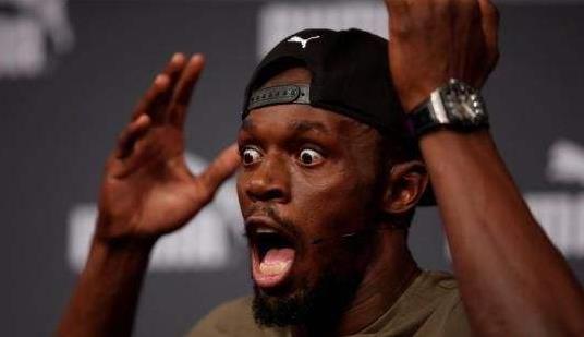 你真優(yōu)秀,簡直是秀的我頭皮發(fā)麻是什么意思什么梗?意思就是很秀