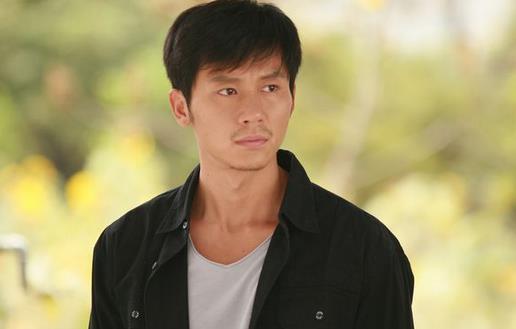 李晨個(gè)人資料簡介 李晨圖片 李晨演過的電視劇 范冰冰和李晨