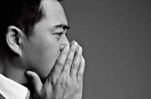 張嘉譯個人資料簡介 老戲骨張嘉譯圖片 張嘉譯演過的電視劇