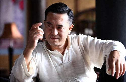 張嘉譯個人資料簡介 老戲骨張嘉譯圖片 張嘉譯演過的電視劇