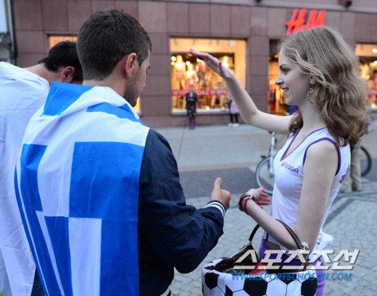 ���ؚW�ޱ���������Ů����2012�W�ޱ�����Ů�������_