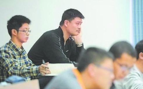 Ҧ���Ϻ����� �n���ع⣬Ҧ��ͬ������ �n�˚�����