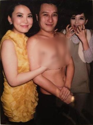 快樂(lè)家族囧事:謝娜下跪致歉,海濤告白吳昕,李維嘉遭李湘捏奶襲胸