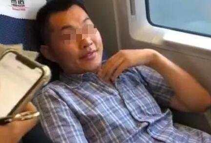 春運將至,全國鐵路公安嚴懲“霸座” 已有452人被行政拘留!