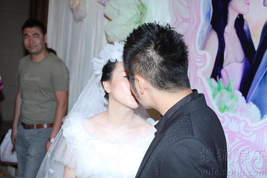 潘長江女兒潘陽今日大婚-與高富帥新郎石磊相親結識