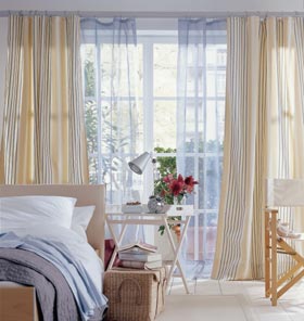 夏天太熱如何避暑?巧妙利用窗簾抵擋夏天炎熱