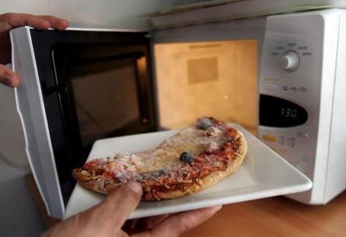 微波加熱食物會致癌嗎?微波爐加熱食物安全嗎