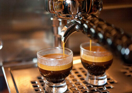 豆?jié){和咖啡更配哦！減肥飲品推薦