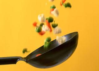 經常用電腦吃什么好？電腦一族如何健康飲食