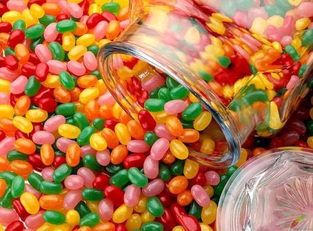 吃得放心，五種不會(huì)變質(zhì)的食物：白酒、蜂蜜、食醋、固體食糖類(lèi)、食鹽