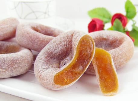 柿餅不能和什么一起吃?什么人不能吃柿子餅