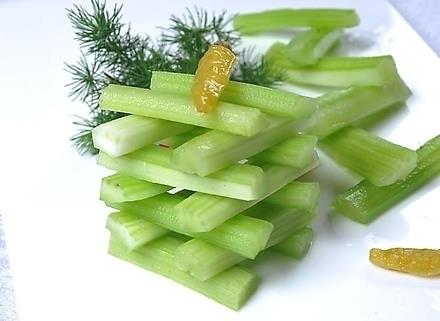 如何挑選西芹？西芹的食用禁忌