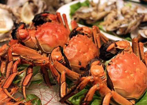 活螃蟹怎么洗？死螃蟹能吃嗎？