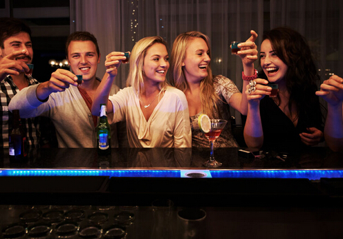 喝酒吃4種菜等于下毒-臘腸增加胃癌風(fēng)險(xiǎn)