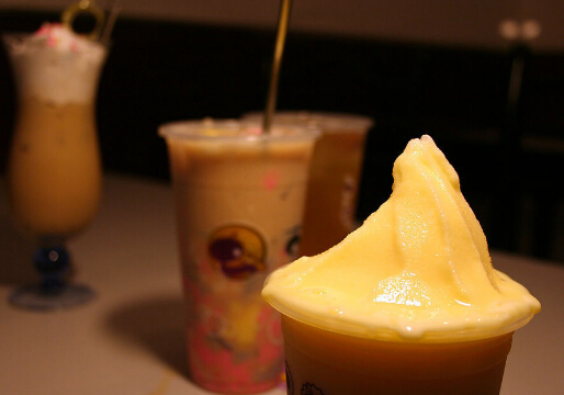 烤焦的肉會(huì)破壞皮膚膠原蛋白-加速衰老的食物