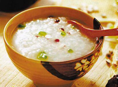 貧血的人吃什么粥對身體好？喝什么粥補血效果最好