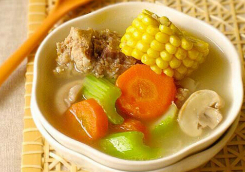 豬骨的營(yíng)養(yǎng)價(jià)值與功效-豬骨的適用人群