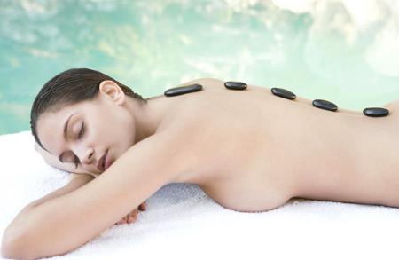 乳房保健：女人胸部護(hù)理必知的24個(gè)神奇小秘密