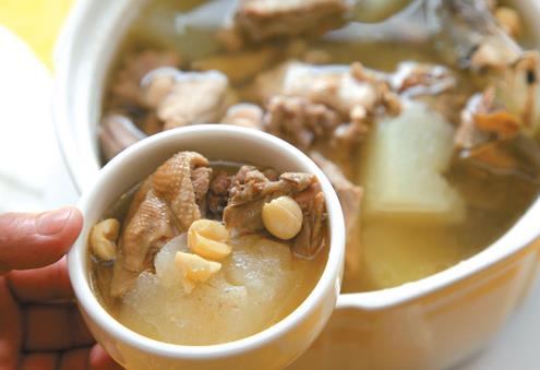 女人夏季養生喝什么湯最好？最適合女人夏季喝的養生湯