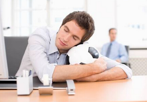 男性應(yīng)適當(dāng)吃白面包-讓男人更強(qiáng)壯的進(jìn)補(bǔ)食物