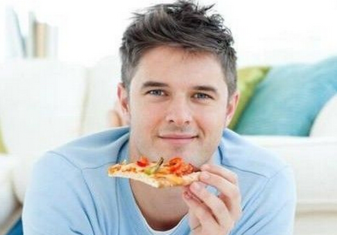 喝高脂牛奶易患前列腺癌-男人要少吃什么食物？