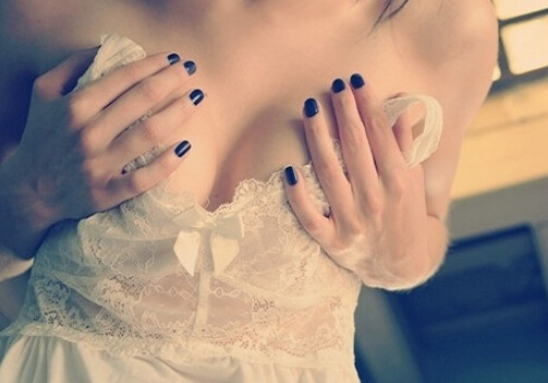 乳頭發黑是什么原因？怎樣選擇乳暈霜