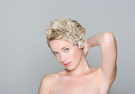 怎樣防止洗頭時掉發？月經期間可以洗頭嗎