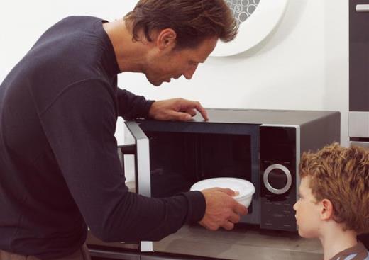 微波爐使用禁忌:哪些食物不能放進微波爐加熱