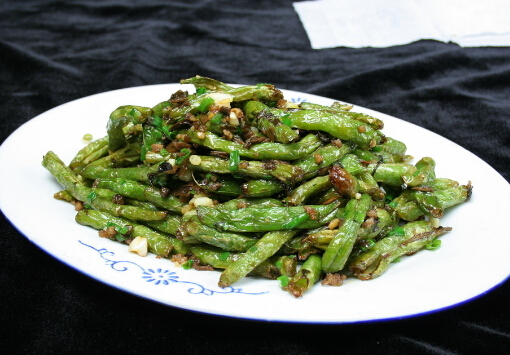 干煸豆角的營(yíng)養(yǎng)價(jià)值-干煸豆角的做法