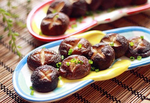 蘑菇怎么做好吃又有營養?各種蘑菇的健康吃法