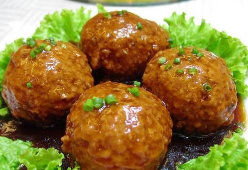 紅燒獅子頭怎么做好吃？紅燒獅子頭的做法