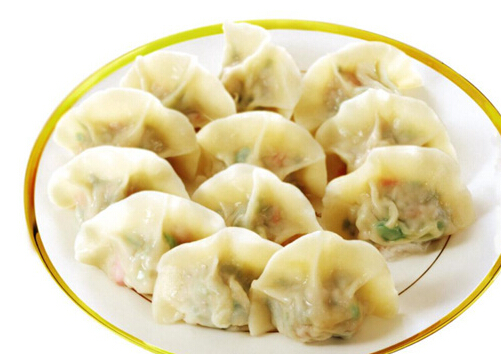 煮餃子時(shí)餃子會(huì)粘在一起怎么辦?水里加點(diǎn)鹽