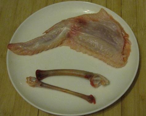 雞翅怎么去骨頭?雞翅去骨小妙招輕松去除雞骨頭