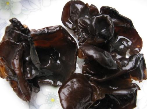干木耳一般要泡多久?如何泡發黑木耳