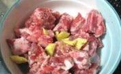 干煸麻辣排骨怎么做好吃？干煸麻辣排骨的做法