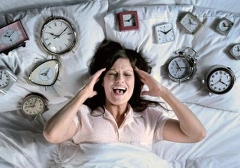 易睡易醒的人應該吃什么?睡眠不好吃什么最好?