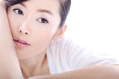 經常熬夜的人應該怎樣保養皮膚？經常熬夜的人吃什么好